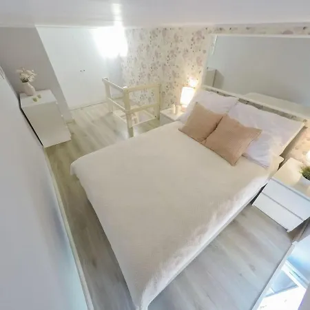 Lägenhet Rynek 20/21 -cosy New On The Market Square - 4 Bedrooms - 8 People Wrocław